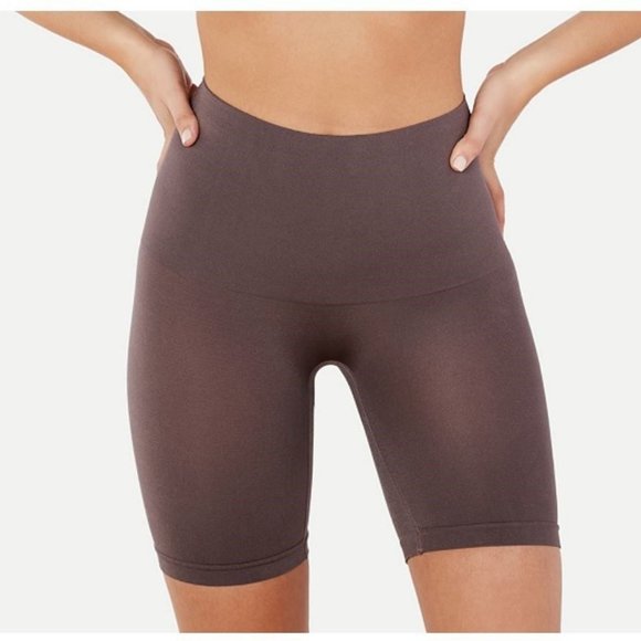 Breezies (3) Seamless Long Leg Control Briefs NEW - Picture 4 of 5